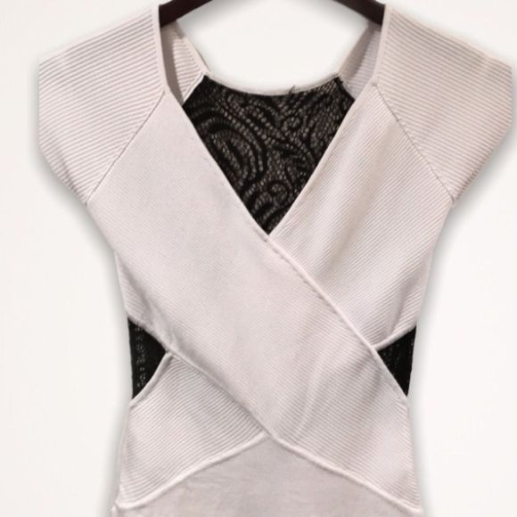 💫4/30 BEBE Ribbed Bandage Lace Panel Dress - Picture 4 of 8